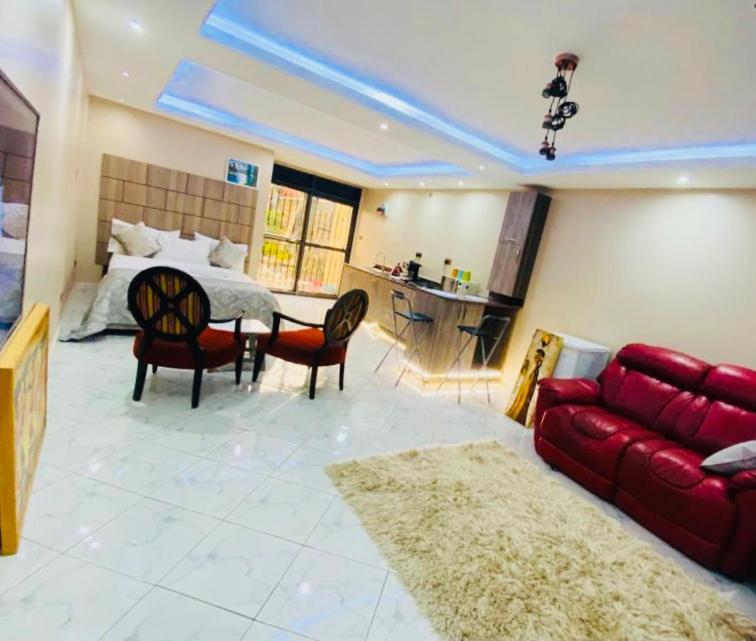 Trendy Apartments Entebbe Exterior foto